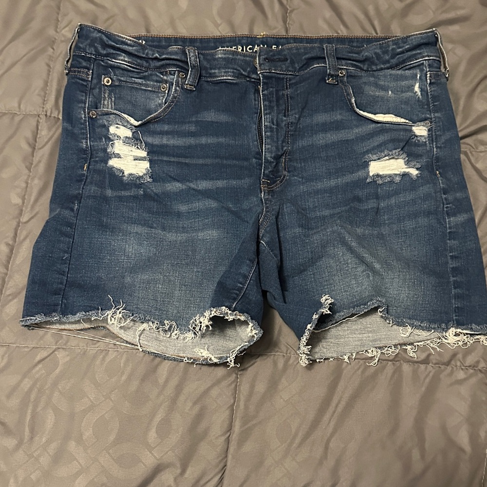 Women's American Eagle Outfitters Ripped Dark Blue Denim Shorts Size 18
